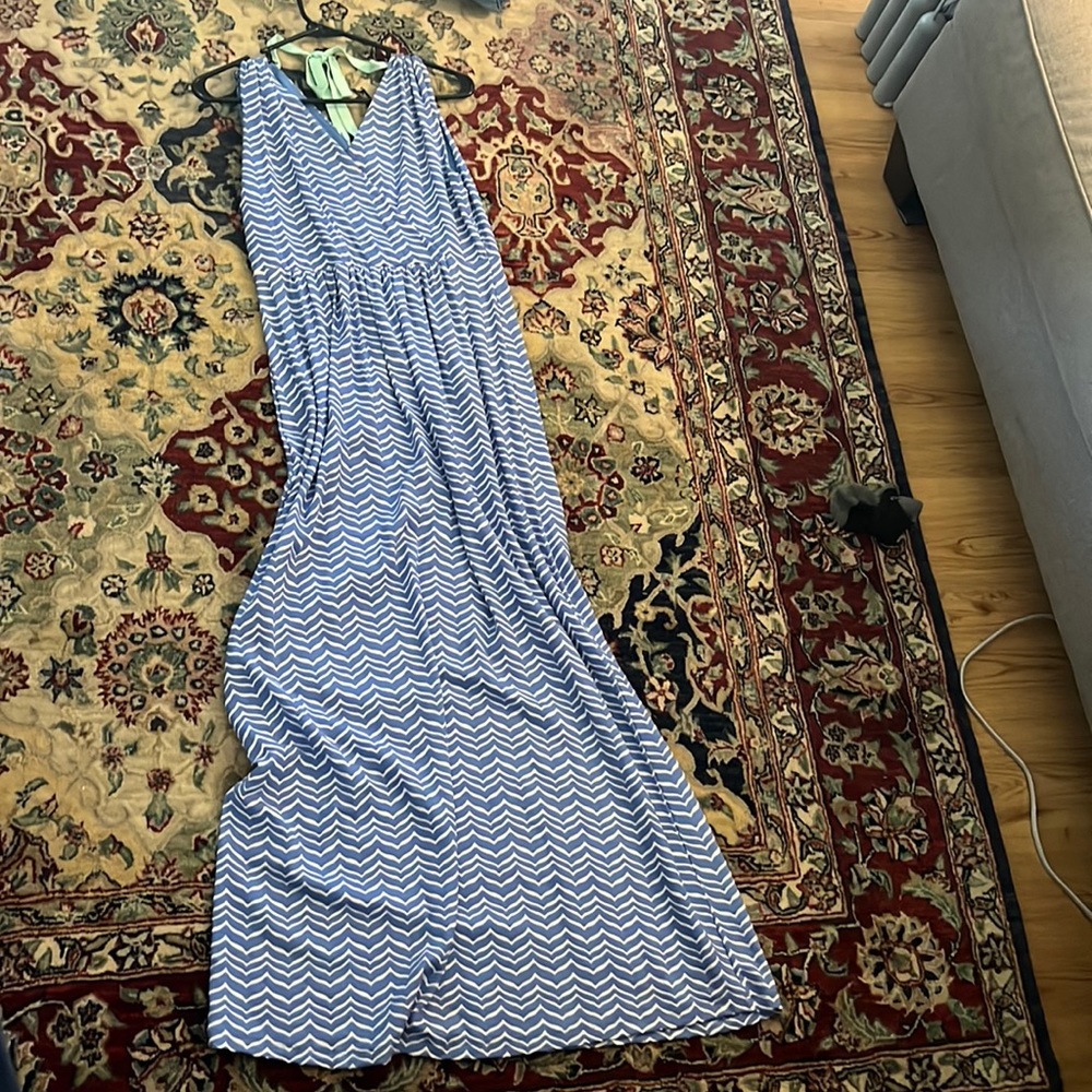 Vineyard vines maxi dress